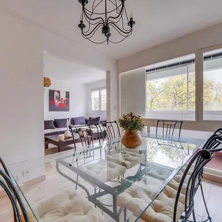 Tres A Avec Parking דירה *