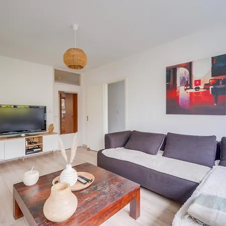 Tres A Avec Parking *